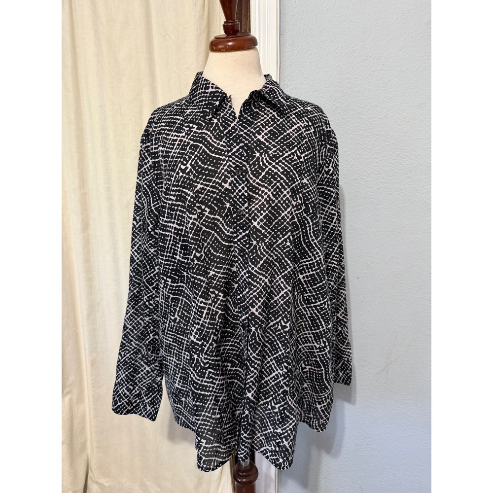 Coldwater Creek Women‎ 2X Shirt No Iron Black White Abstract Cotton Button Down